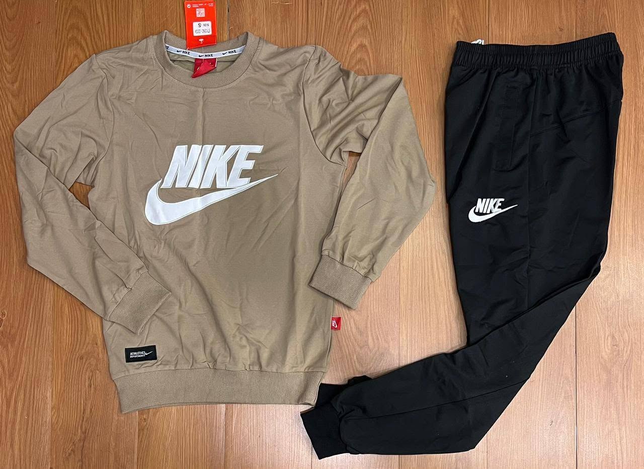 Nike tracksuit clothing set